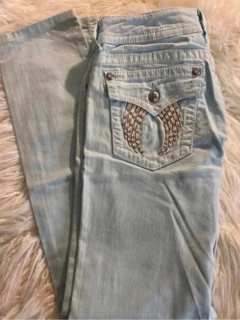 NWOT Miss Me Light Blue Skinny Jeans with Studded Wing Pocket